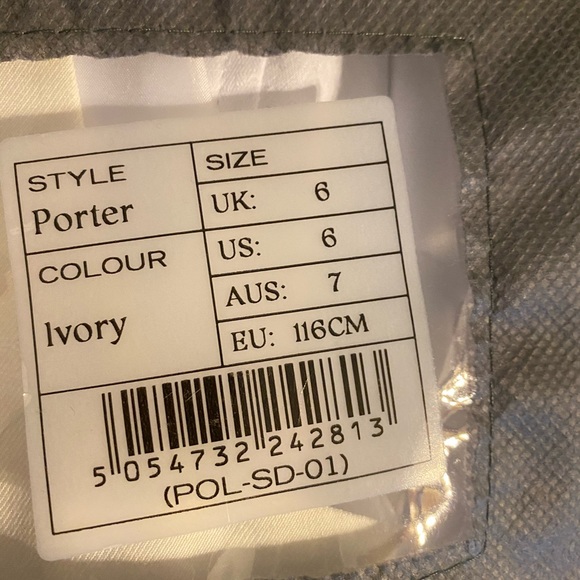 Ring bearer suit - Picture 2 of 3